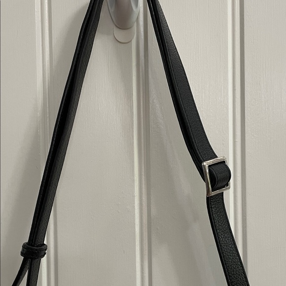 🖤🖤BRIGHTON Black Pebbled LeatherStudded Crossbody Bag with Heart Charm - Picture 9 of 11